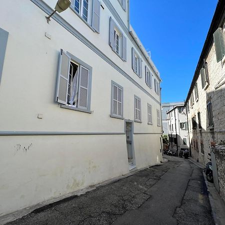 Budget-Friendly 1Br In The City Center Gibraltar Bagian luar foto