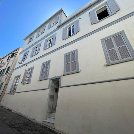 Budget-Friendly 1Br In The City Center Gibraltar Bagian luar foto
